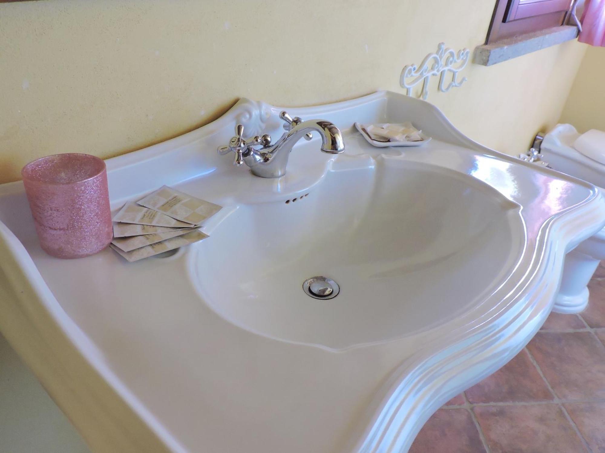 Casale Fedele Family Relax B&B Vicino Al Borgo ロンチリオーネ 部屋 写真