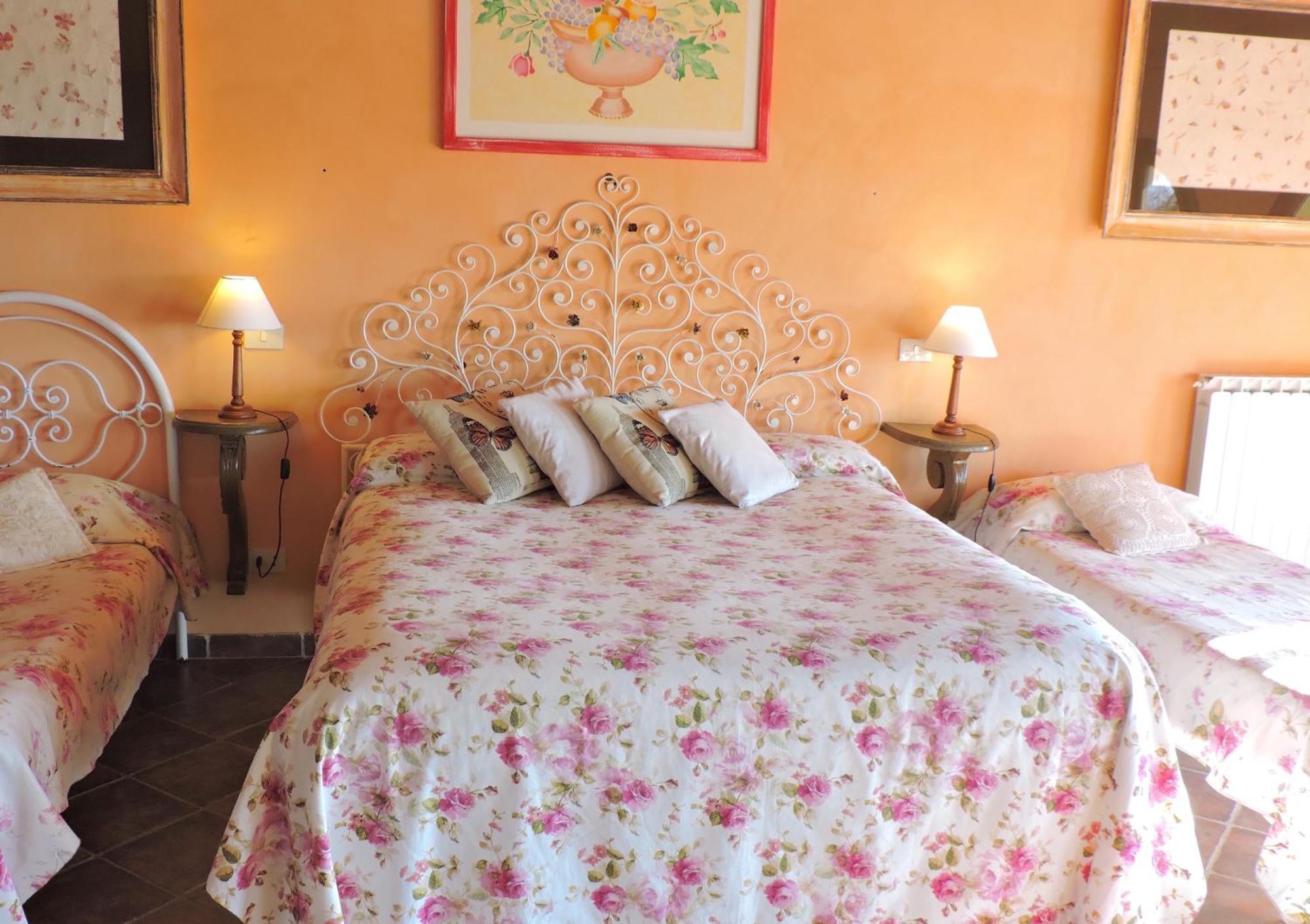 Casale Fedele Family Relax B&B Vicino Al Borgo ロンチリオーネ 部屋 写真