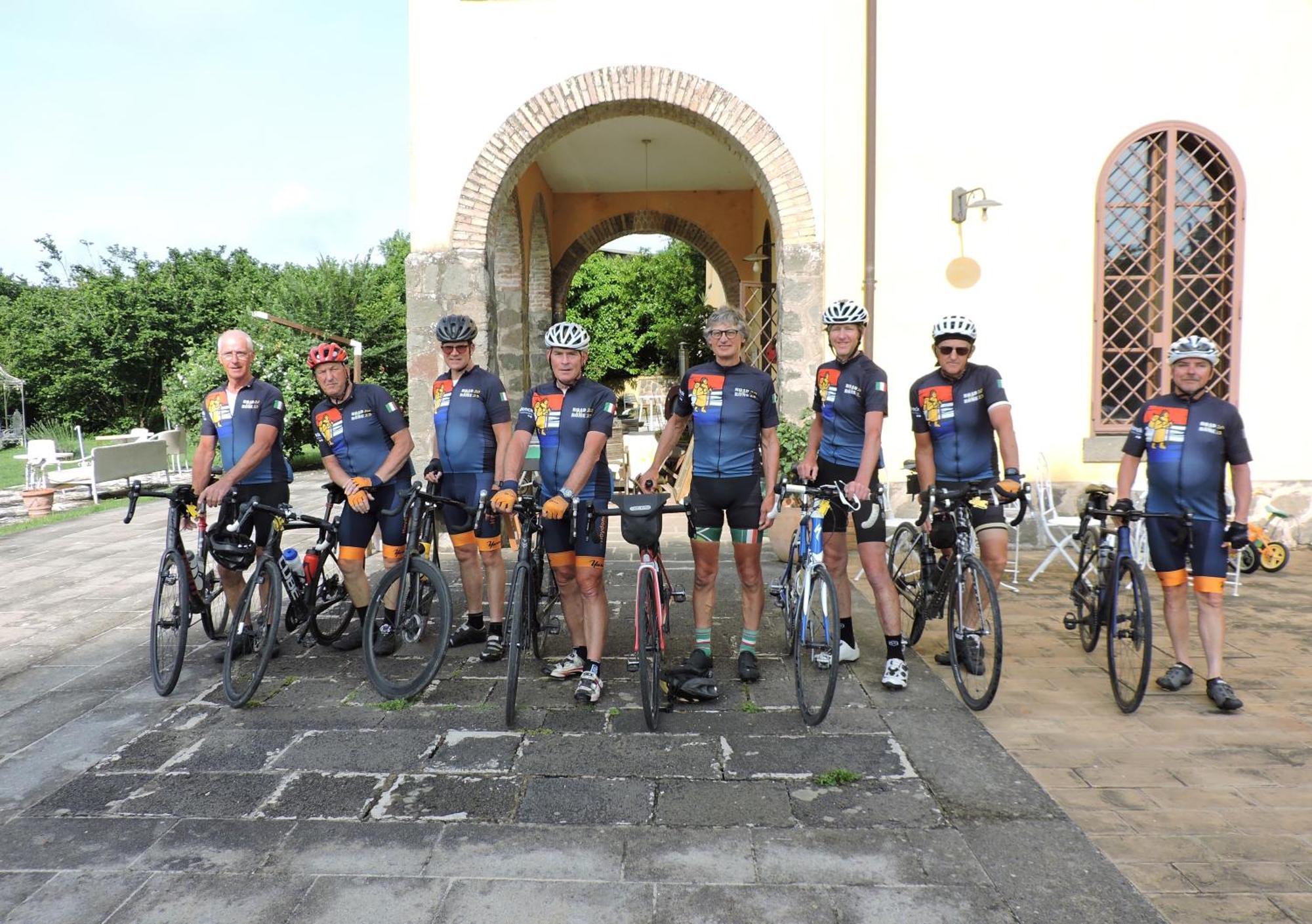 Casale Fedele Family Relax B&B Vicino Al Borgo ロンチリオーネ エクステリア 写真